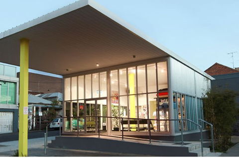 Johnston Street Veterinary Clinic - Gold Coast Vets 1
