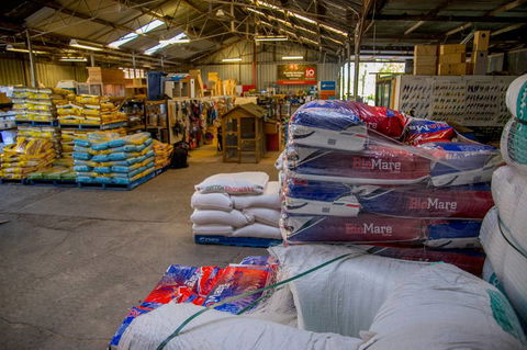 Radley’s Farm Pet & Garden Supplies - Gold Coast Vets 4